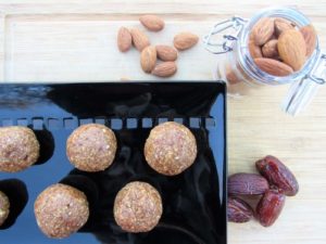 Oatmeal Date Balls