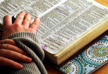 Do Women Read the Bible More Than Men? If So, Why? christian living